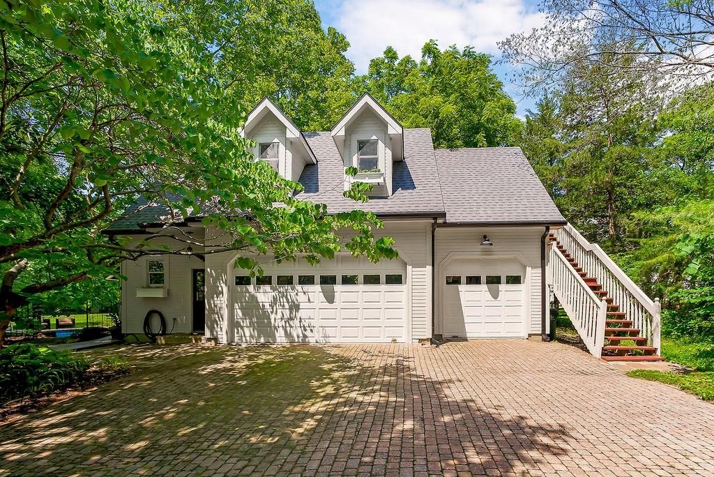 200 N Metcalf Road — photo 50