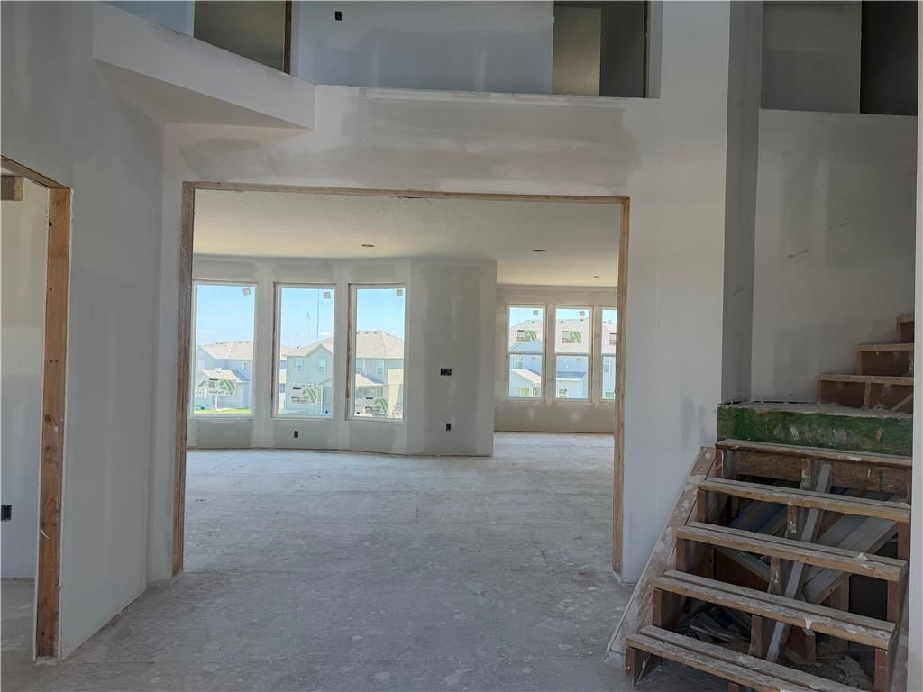 11445 S Emerald Street — photo 2