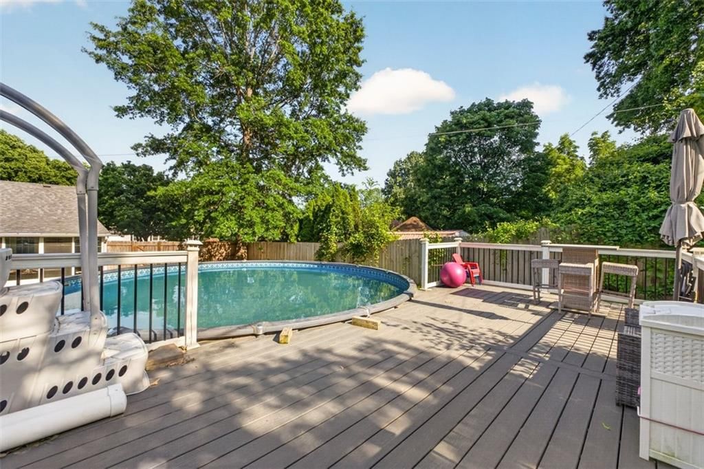 6204 Hedges Avenue — photo 8