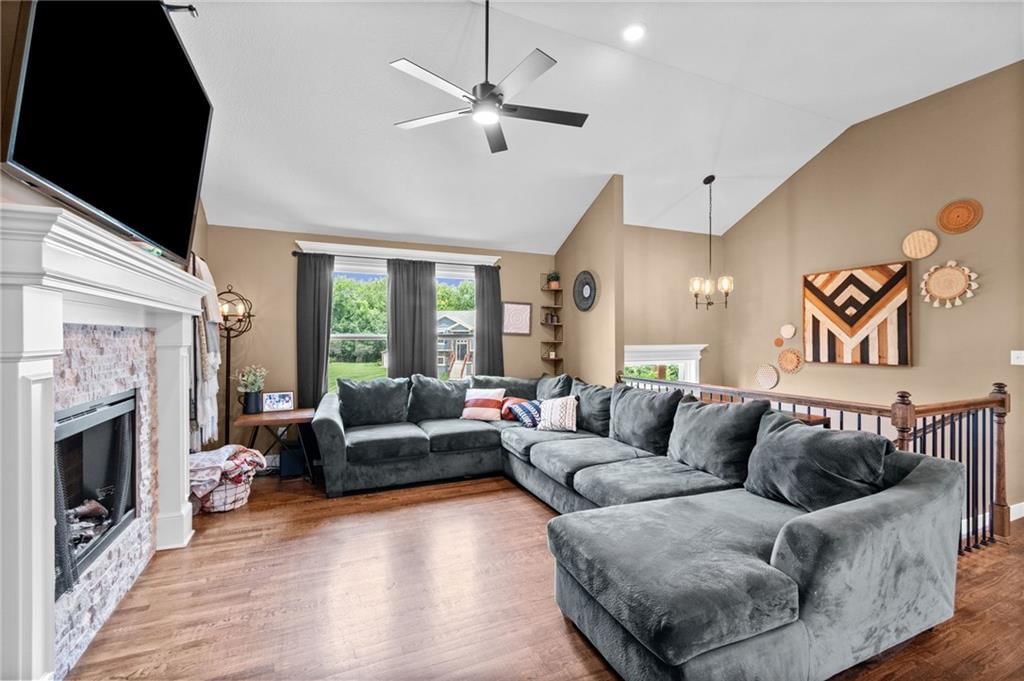613 Dolinger Court — photo 6