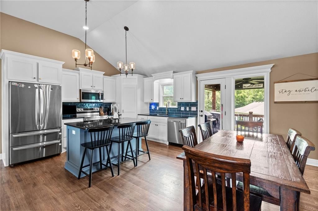 613 Dolinger Court — photo 8