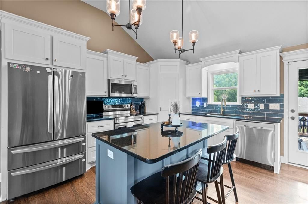 613 Dolinger Court — photo 9