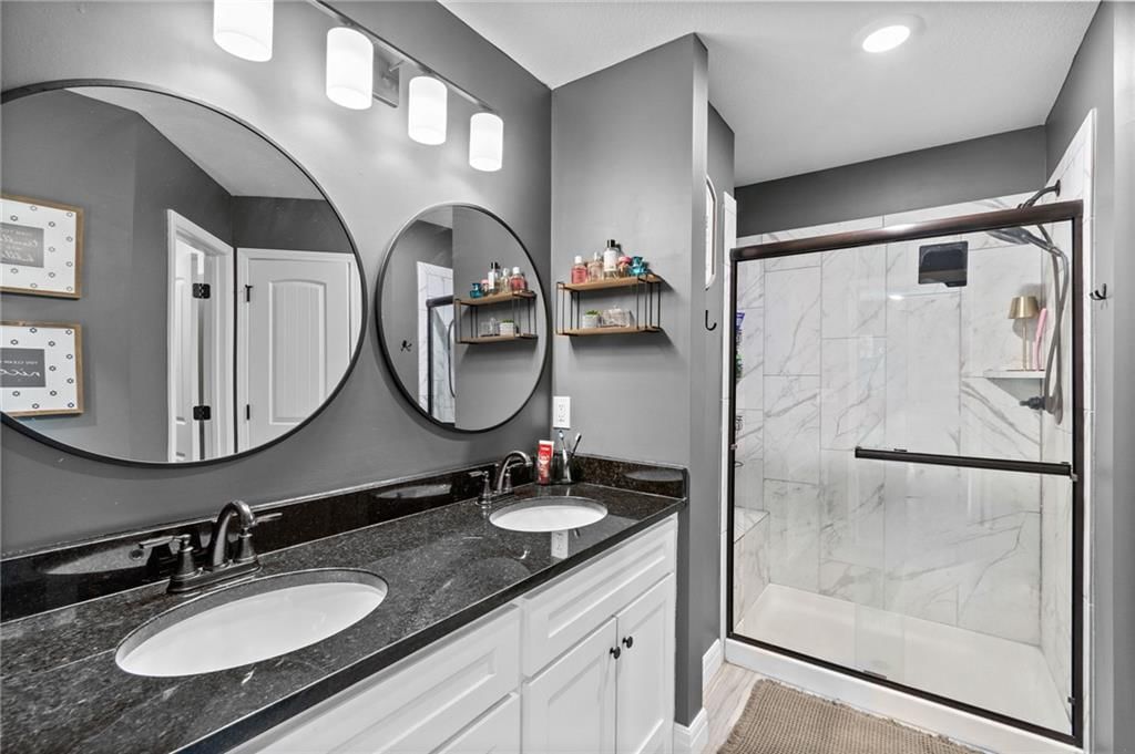 613 Dolinger Court — photo 22