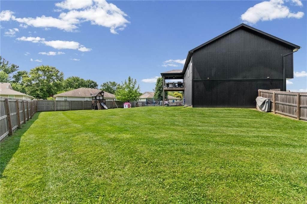 613 Dolinger Court — photo 31