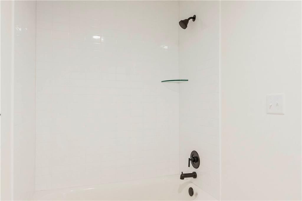 15837 Buena Vista Street — photo 29