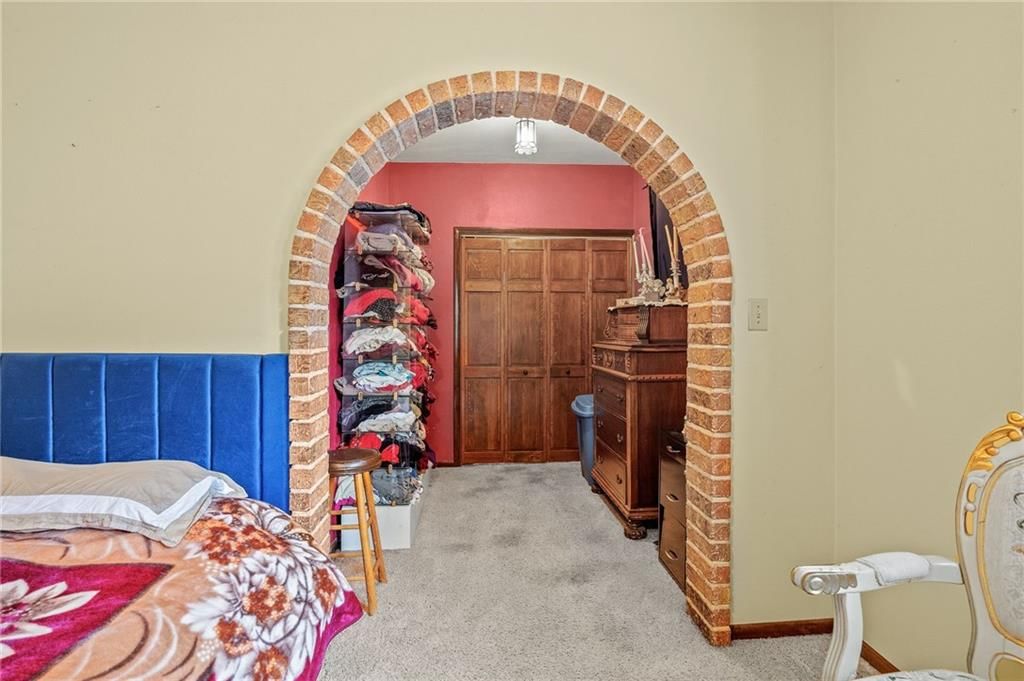 1402 S 30th Street — photo 16