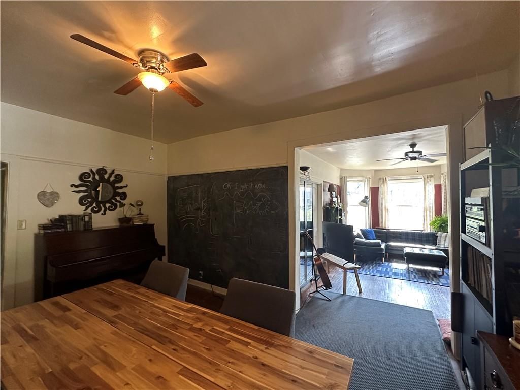 1501 Franklin Avenue — photo 14