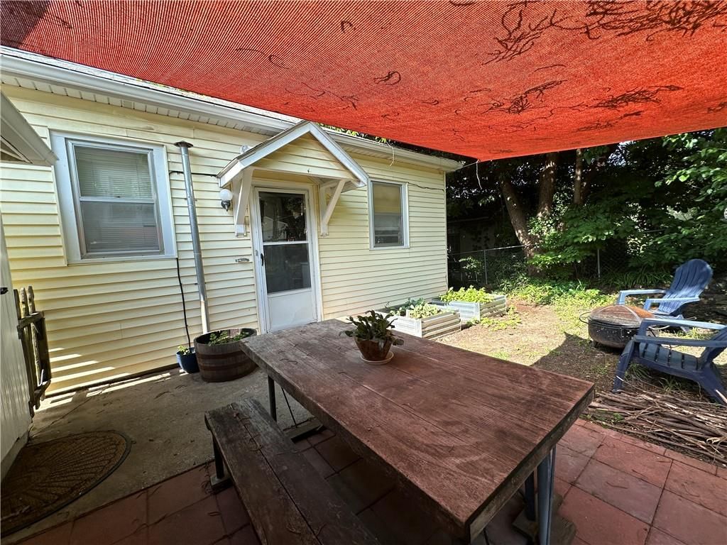 1501 Franklin Avenue — photo 20