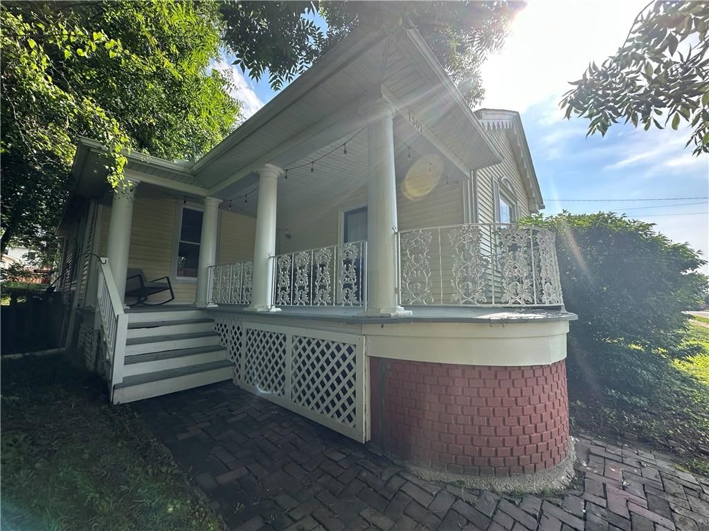 1501 Franklin Avenue — photo 25