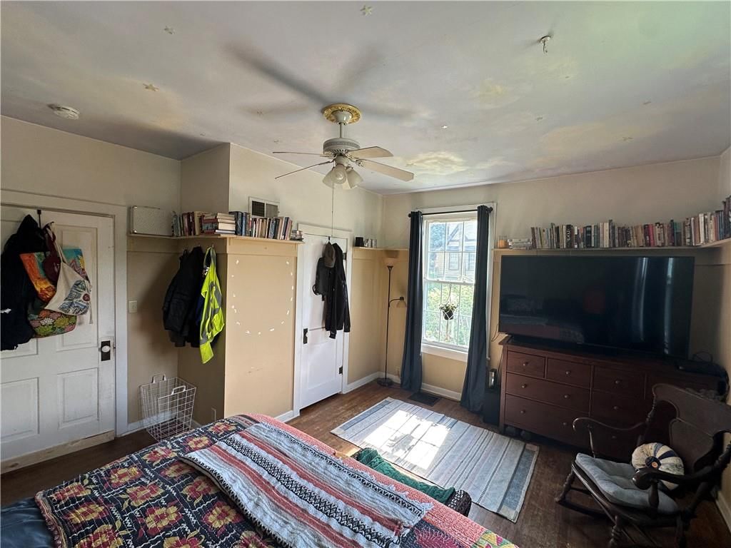1501 Franklin Avenue — photo 30