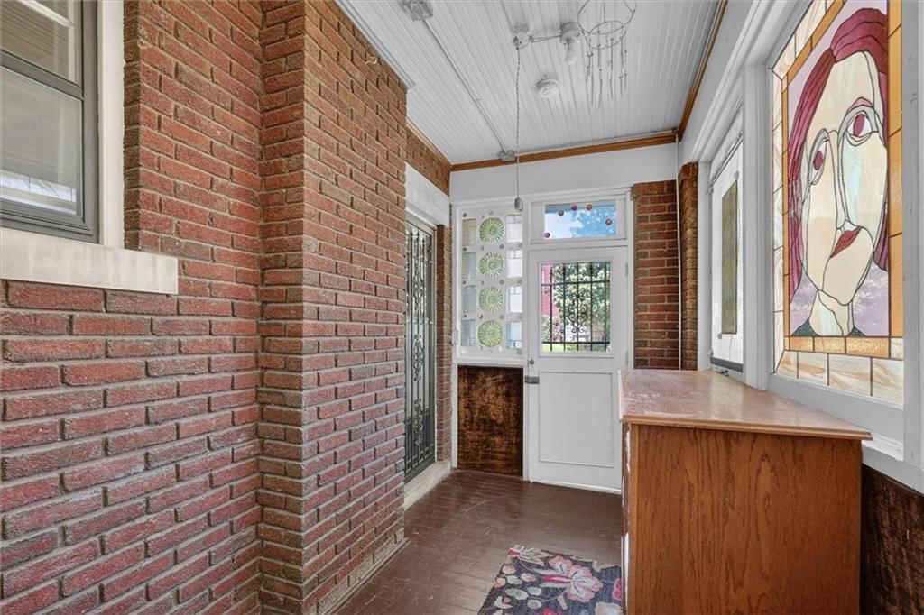 400 E Locust Street — photo 29