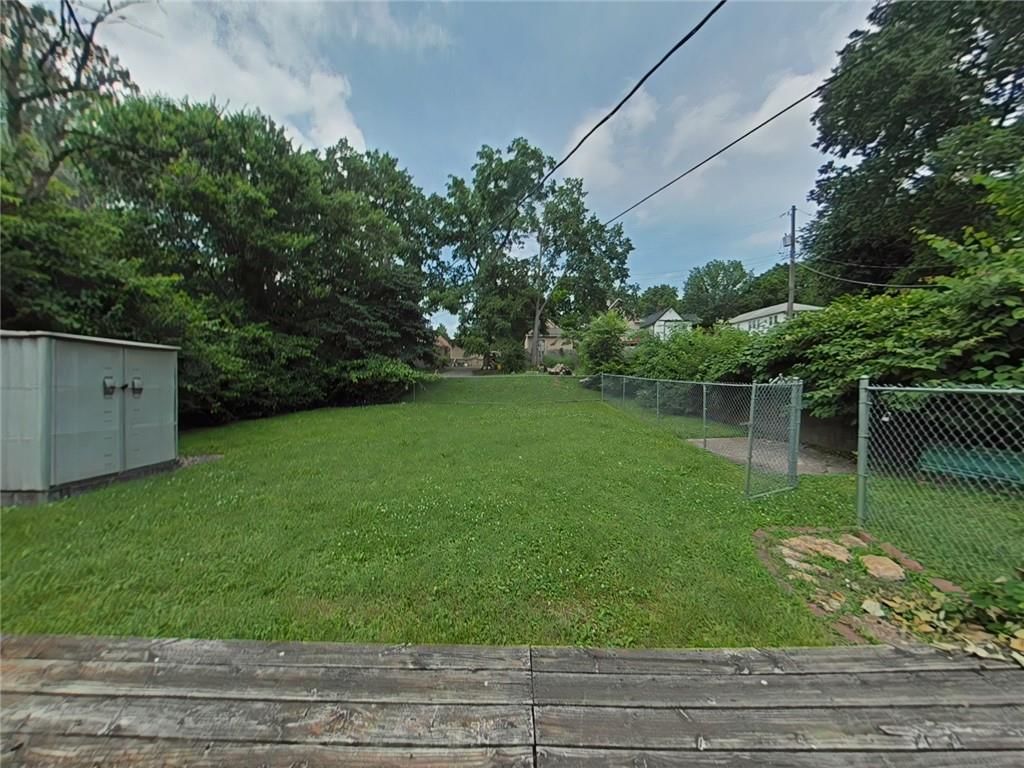 1262 Lowell Avenue — photo 18