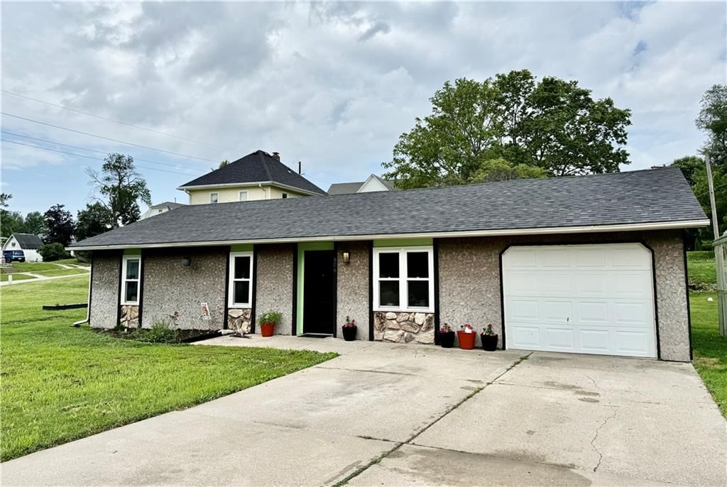 606 N Prairie Street, Maryville, MO