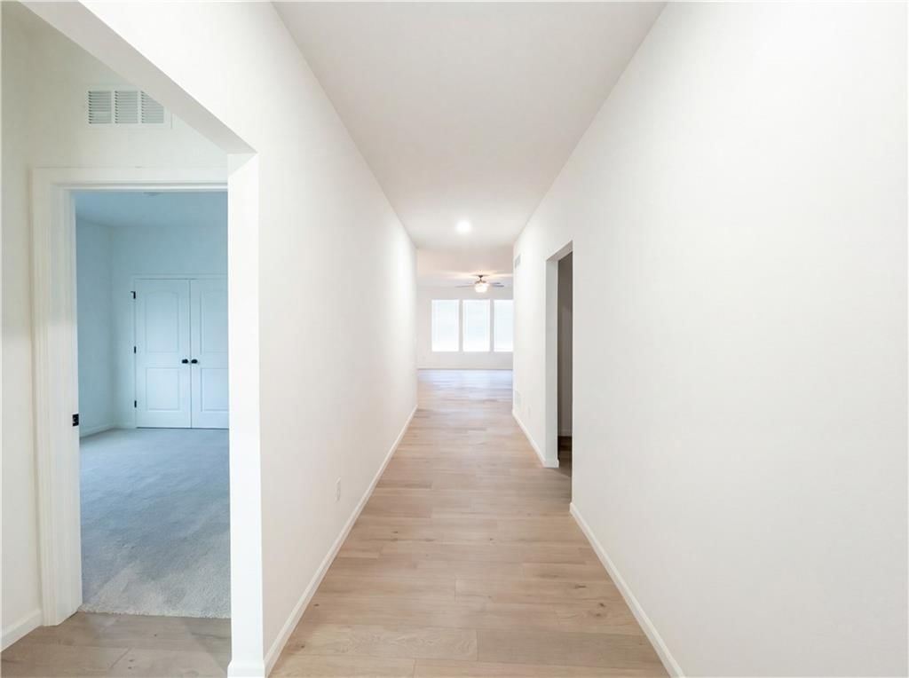 309 SW Hawthorne Court — photo 23