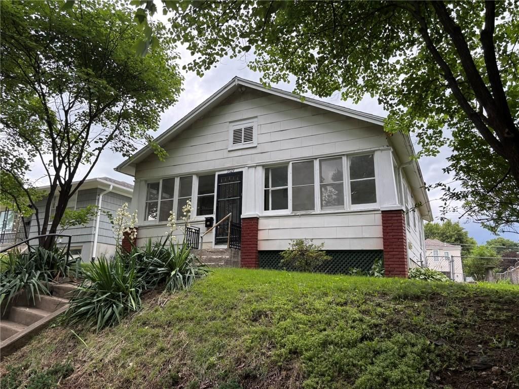 3329 Duncan Street — photo 3
