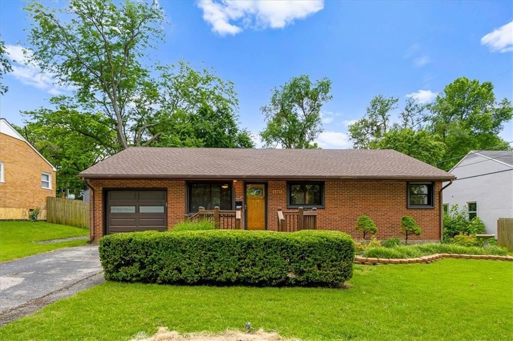 6305 W 82nd Terrace, Overland Park, KS