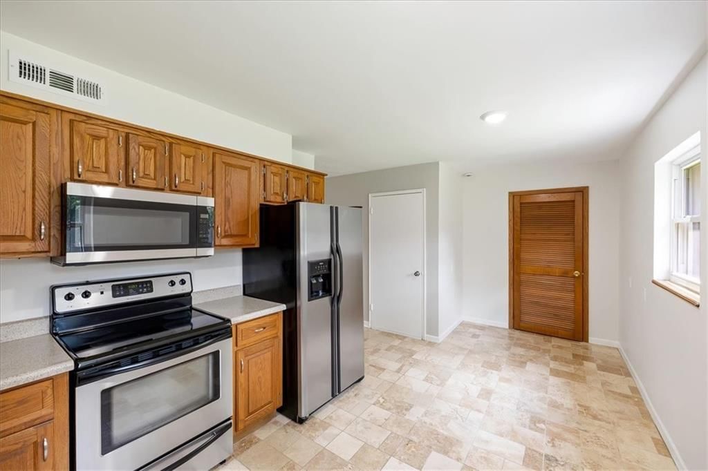 6305 W 82nd Terrace — photo 16