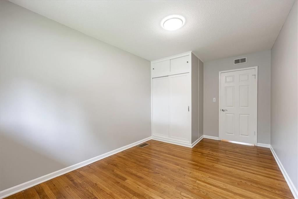 6305 W 82nd Terrace — photo 25