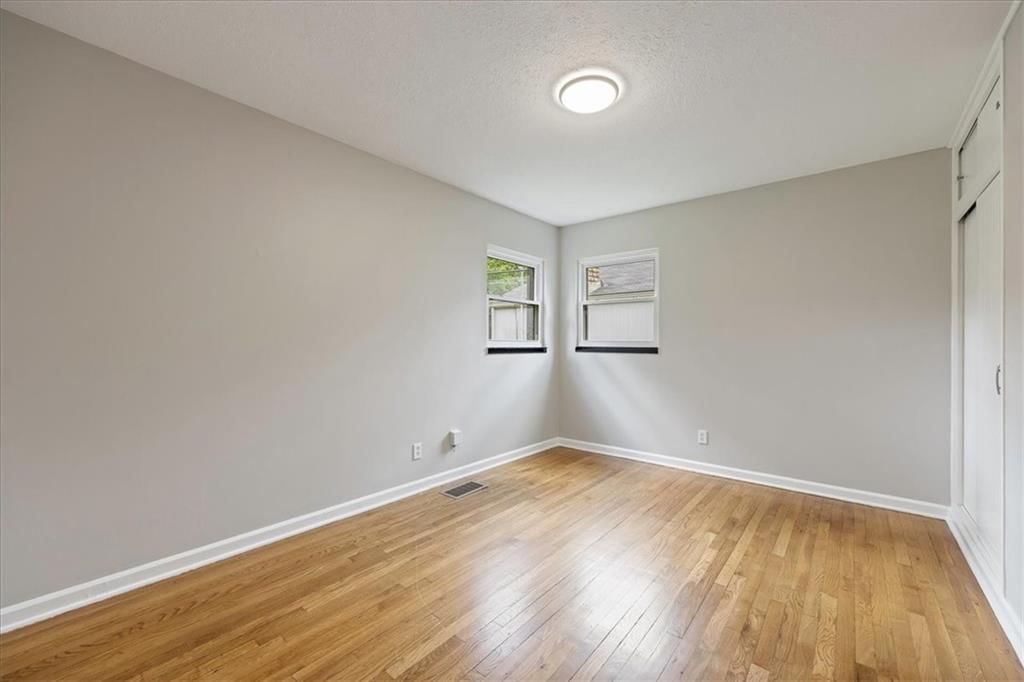 6305 W 82nd Terrace — photo 32