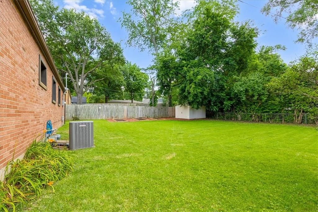 6305 W 82nd Terrace — photo 38