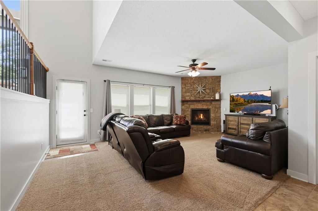 11043 N Madison Avenue — photo 9