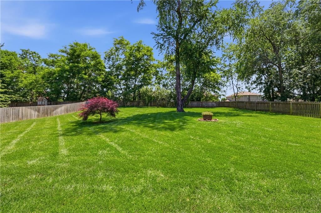 11043 N Madison Avenue — photo 19