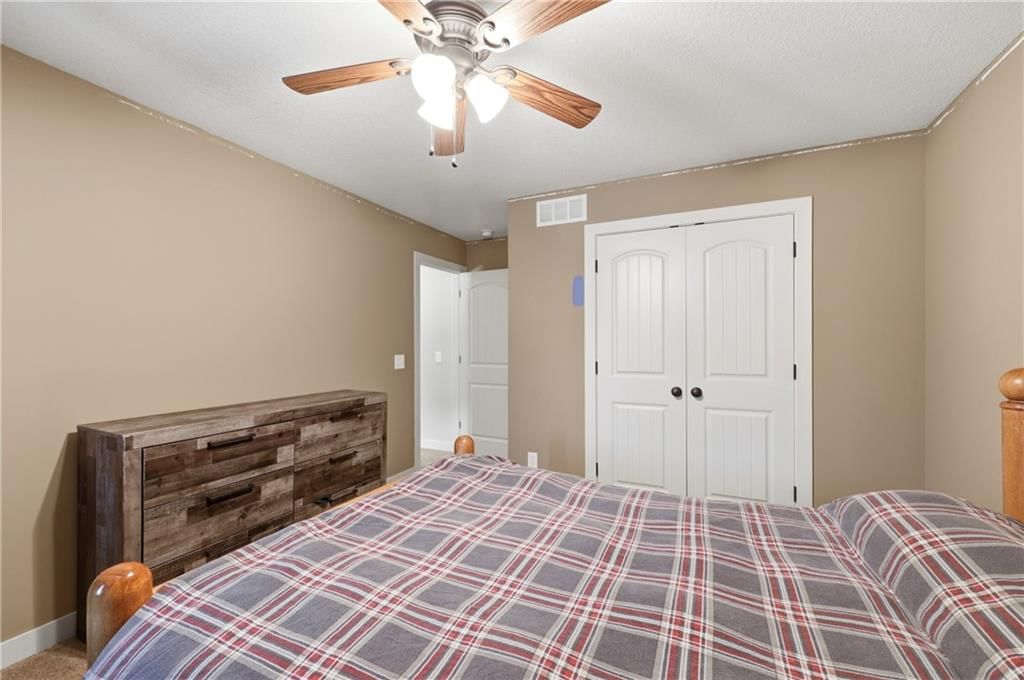 11043 N Madison Avenue — photo 29