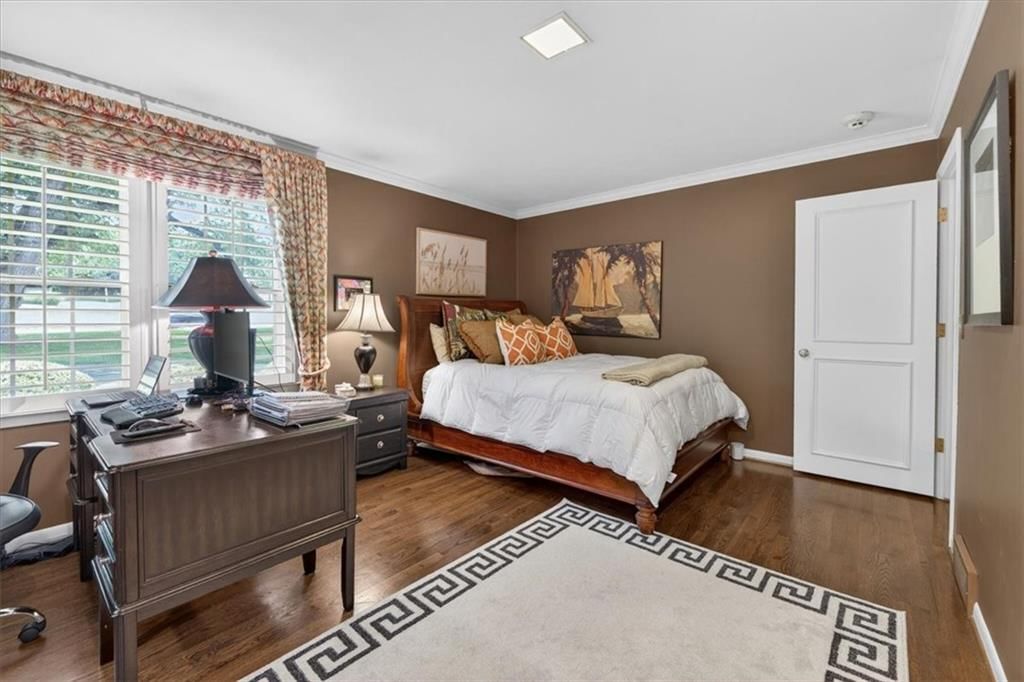 8301 Roe Avenue — photo 59