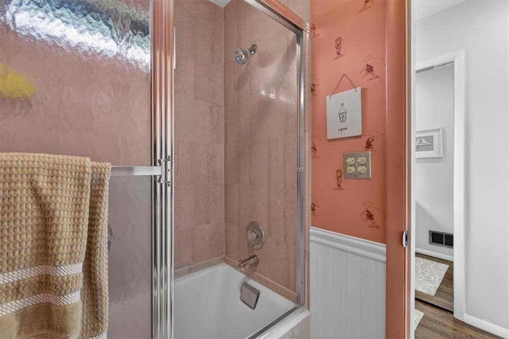 8301 Roe Avenue — photo 64