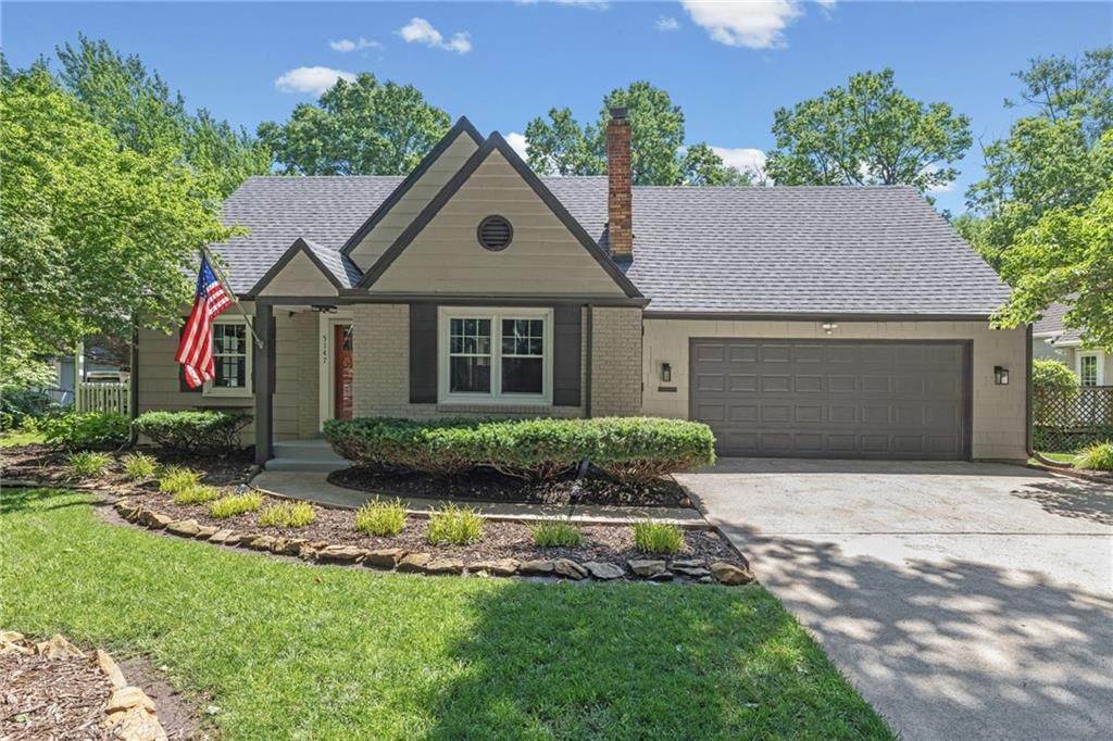 5147 Nall Avenue, Roeland Park, KS