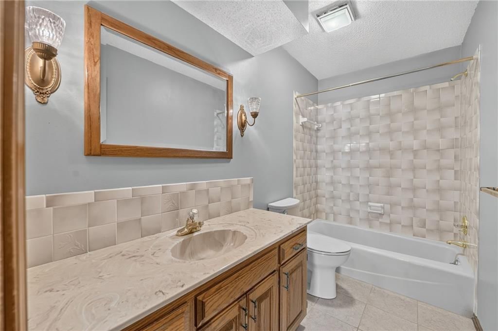 19019 E Ringo Circle — photo 30