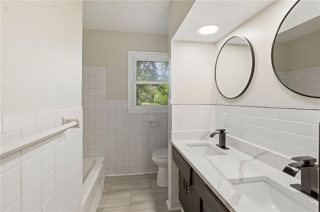 7745 Yecker Avenue — photo 18
