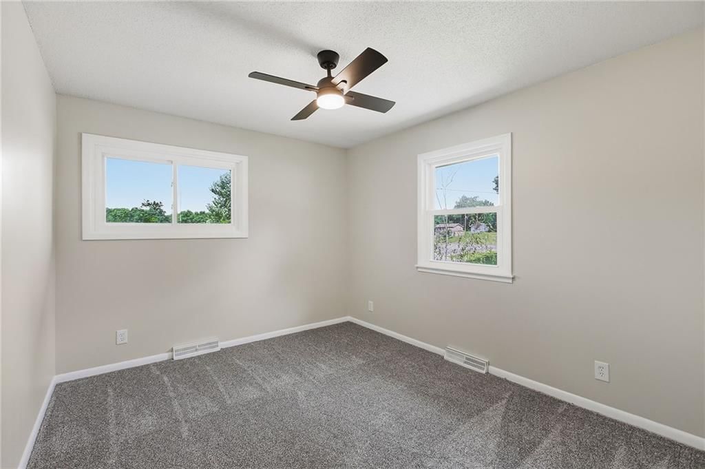 7745 Yecker Avenue — photo 21