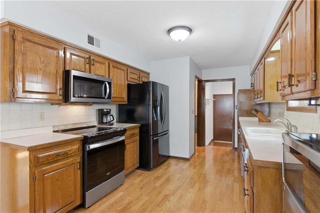 8533 Constance Street — photo 8
