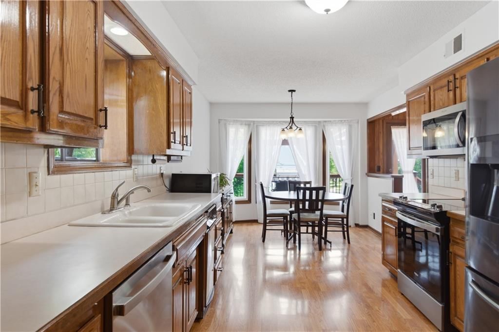 8533 Constance Street — photo 11