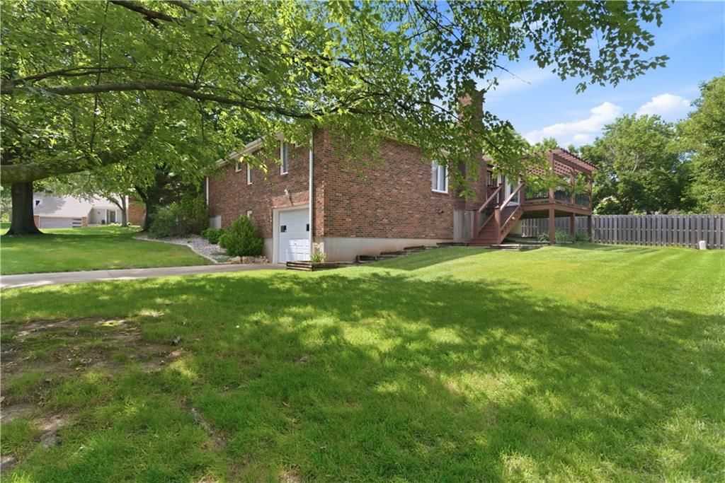 8533 Constance Street — photo 28
