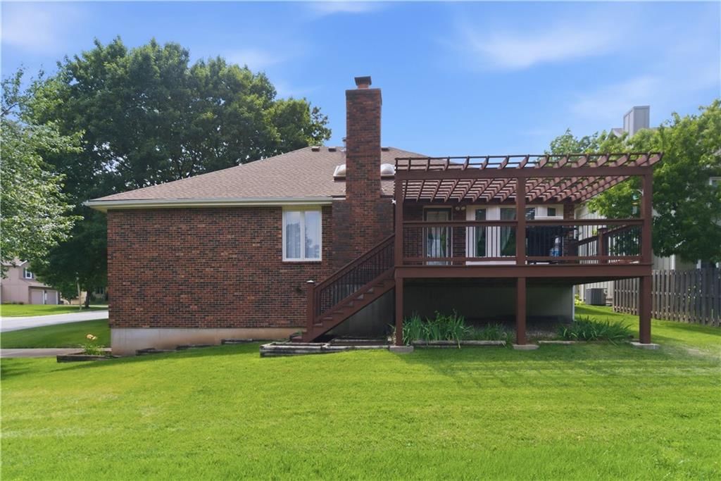 8533 Constance Street — photo 29