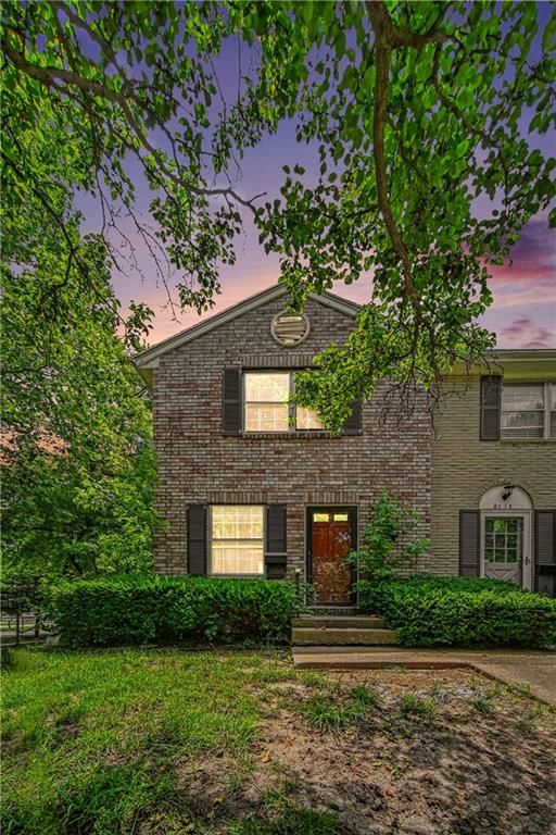 8017 E 88th Street, Kansas City, MO