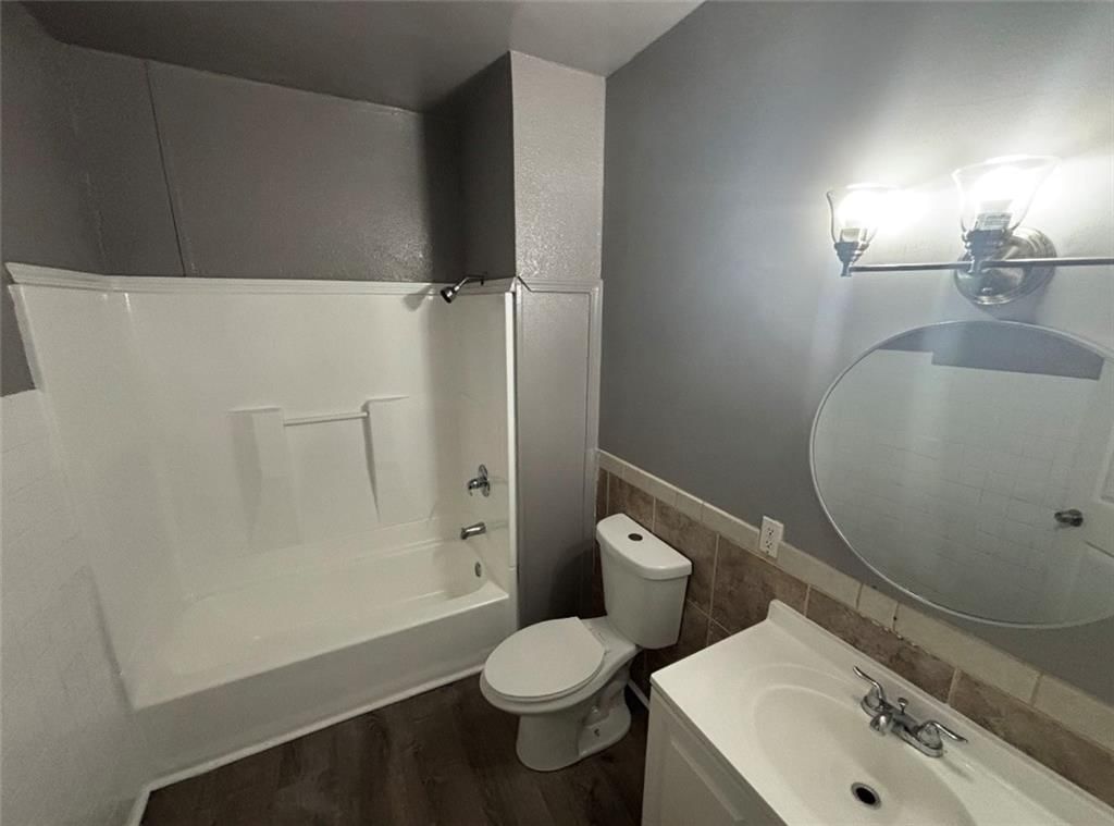 510 Cypress Avenue — photo 9