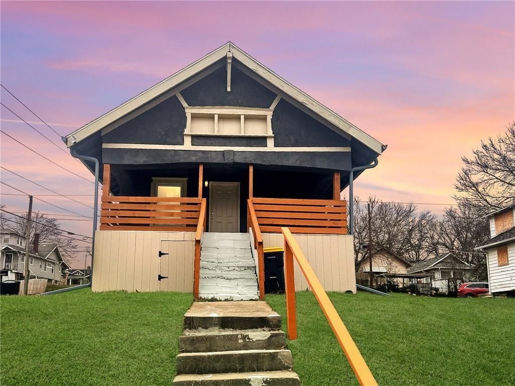 4242 College Avenue — photo 3
