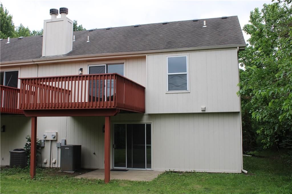 403 NW Highland Lane — photo 5