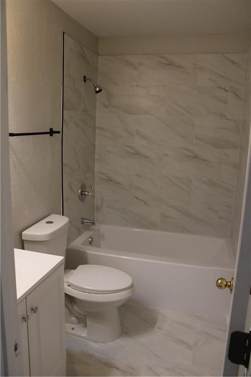 403 NW Highland Lane — photo 9