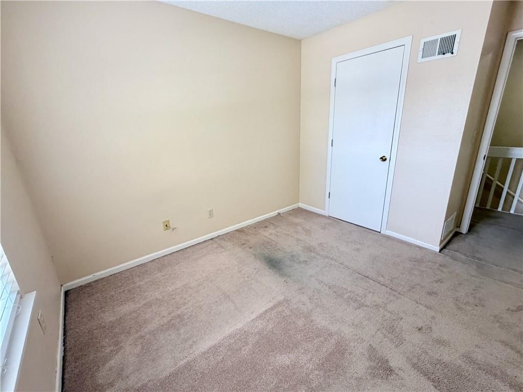 1539 E 120th Street — photo 13