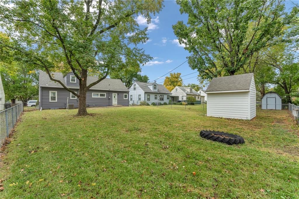 1744 SW Atwood Avenue — photo 9