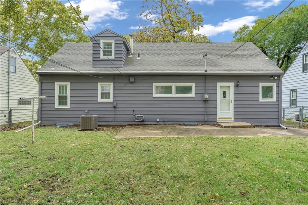 1744 SW Atwood Avenue — photo 10