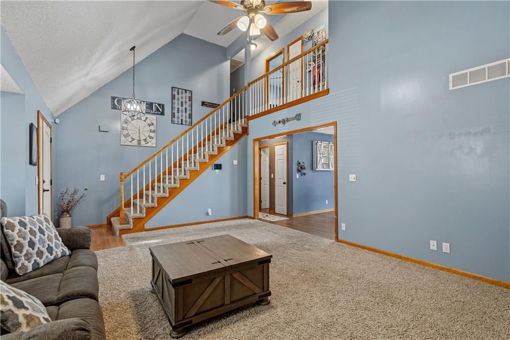 741 N Poplar Street — photo 11