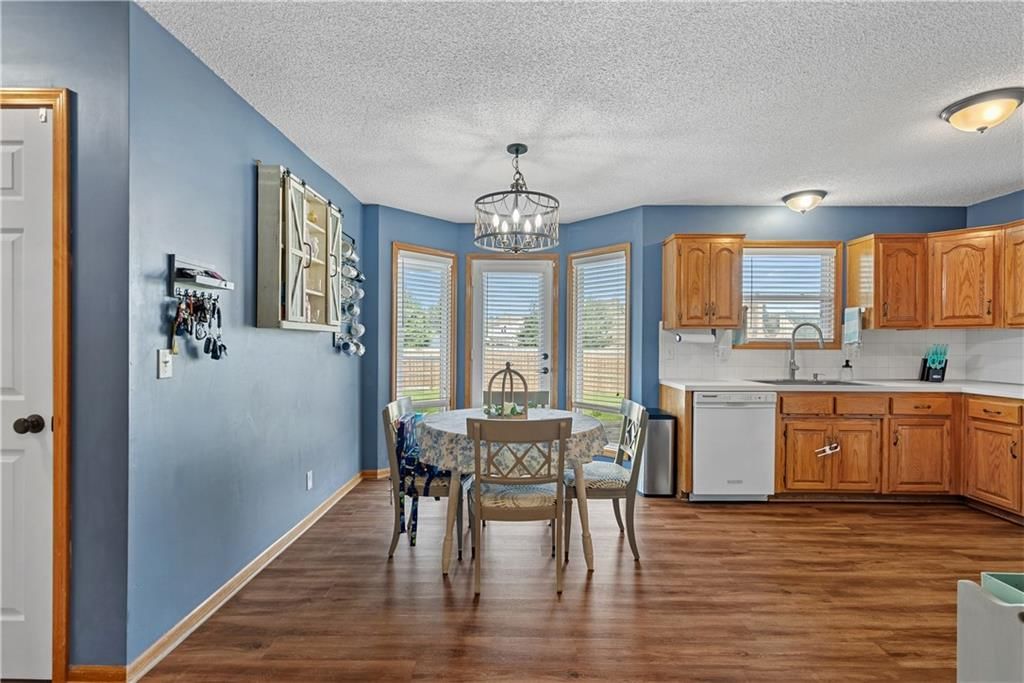 741 N Poplar Street — photo 12