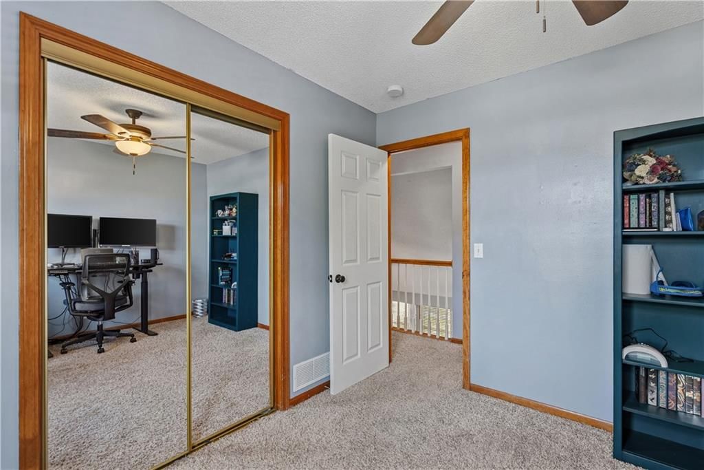 741 N Poplar Street — photo 23