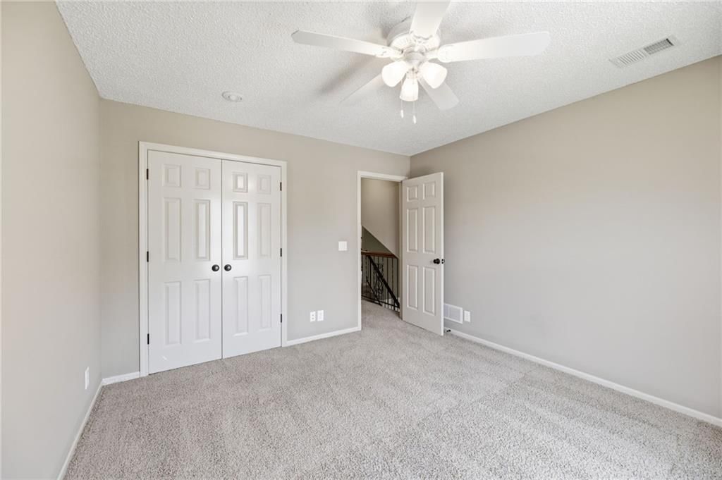 9707 W 83rd Terrace — photo 17