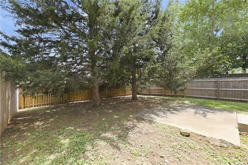 9707 W 83rd Terrace — photo 28